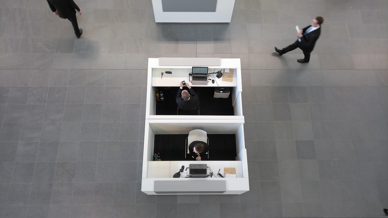 如何发现和防范技术支持在游戏中的作用?